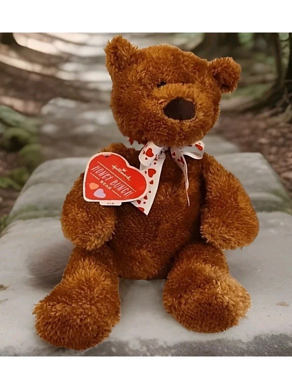 Hallmark Honey Bunch Bear Heart 11 Inch Plush Stuffed Animal Toy